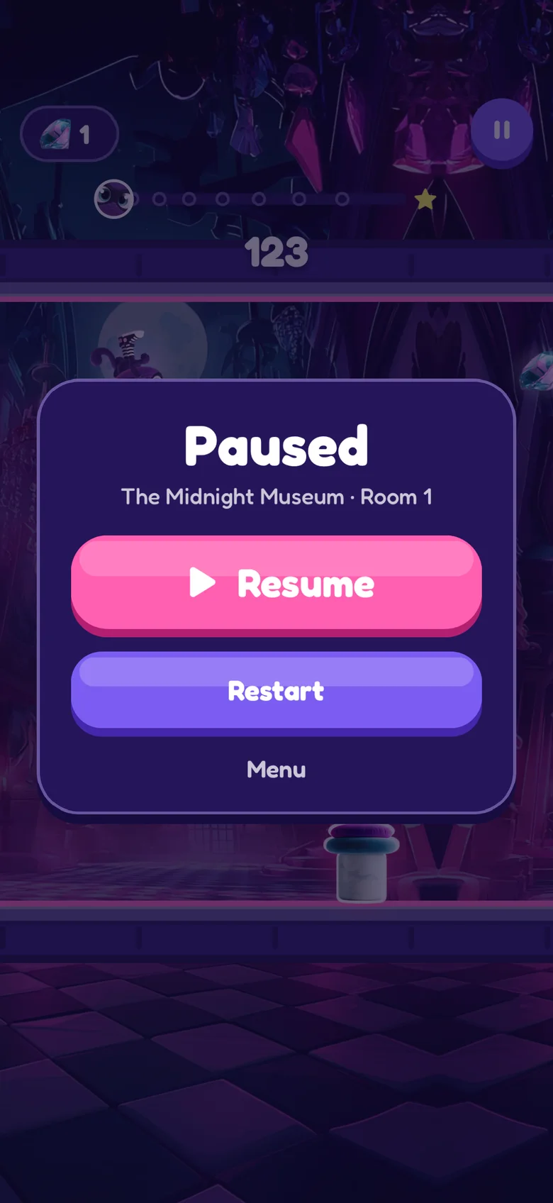 A run paused in room one of The Midnight Museum, with the corridor and its chequered floor behind the Resume button